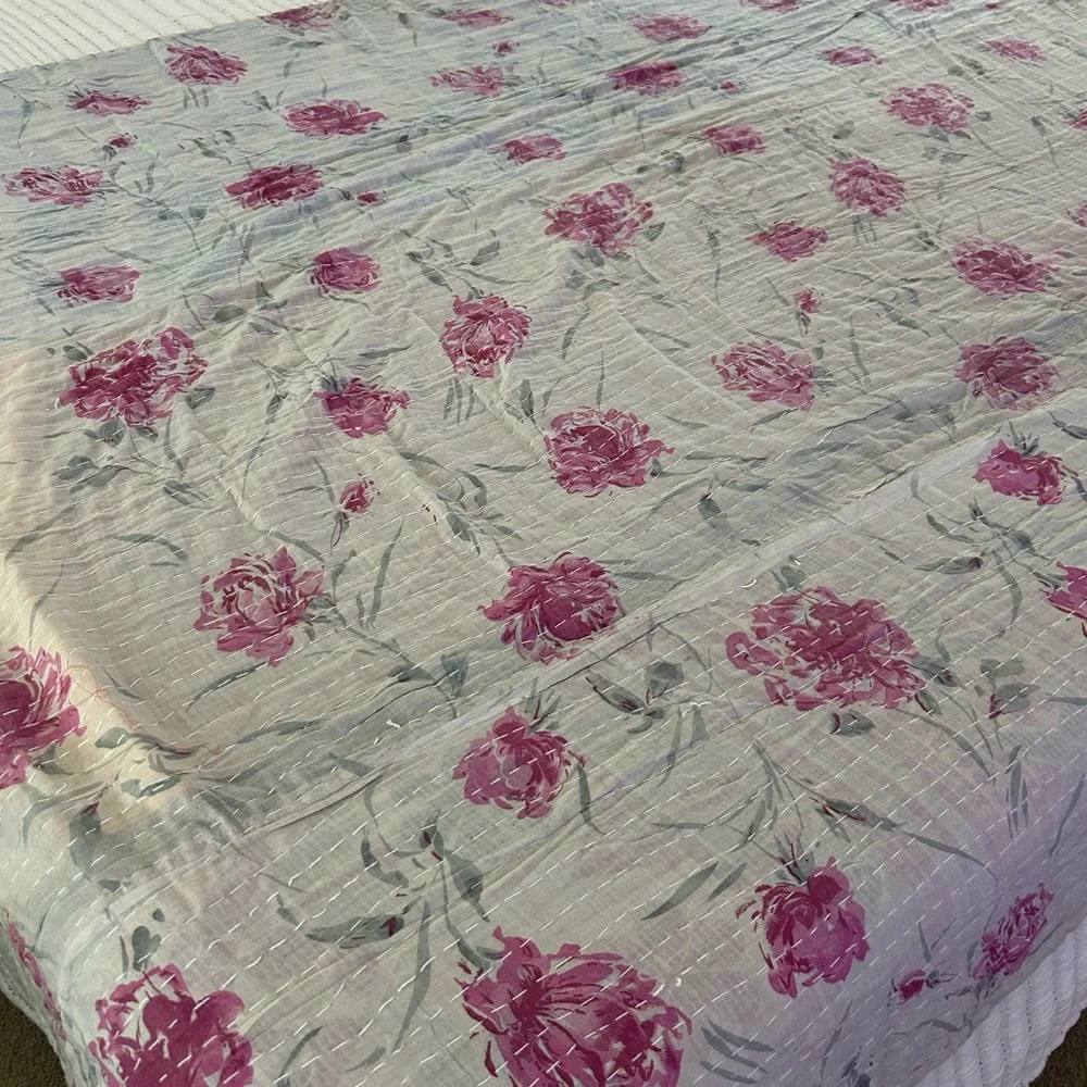 Floral Gray and Pink Kantha Quilt - Picture 2 of 3
